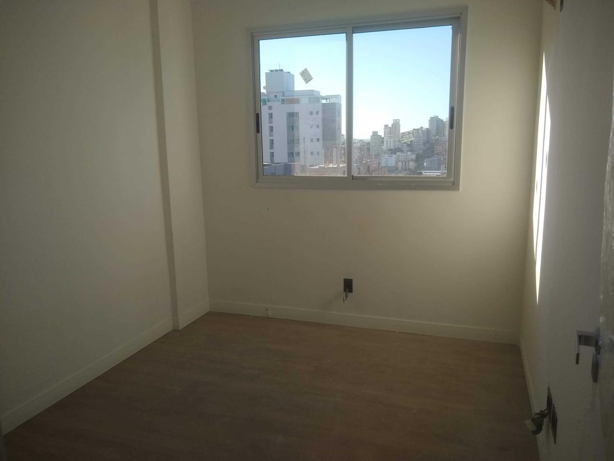 Cobertura, Sagrada Família, 3 Quartos, 2 Vagas, 1 Suíte