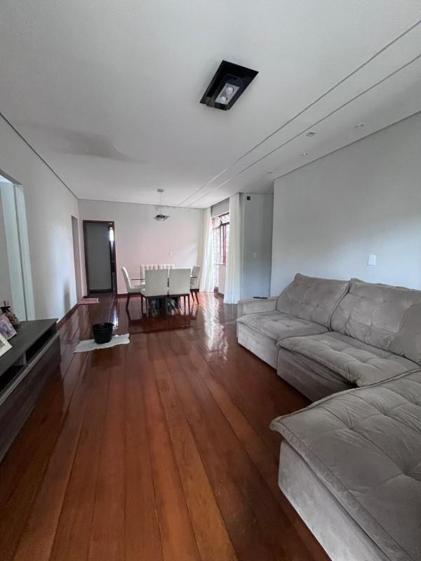 Casa, Santa Helena, 3 Quartos, 4 Vagas, 1 Suíte