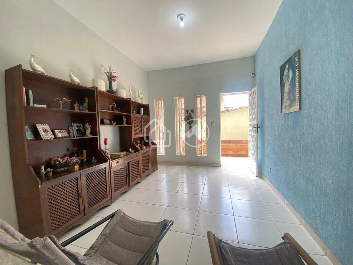 Casa, Carlos Prates, 4 Quartos, 4 Vagas, 1 Suíte