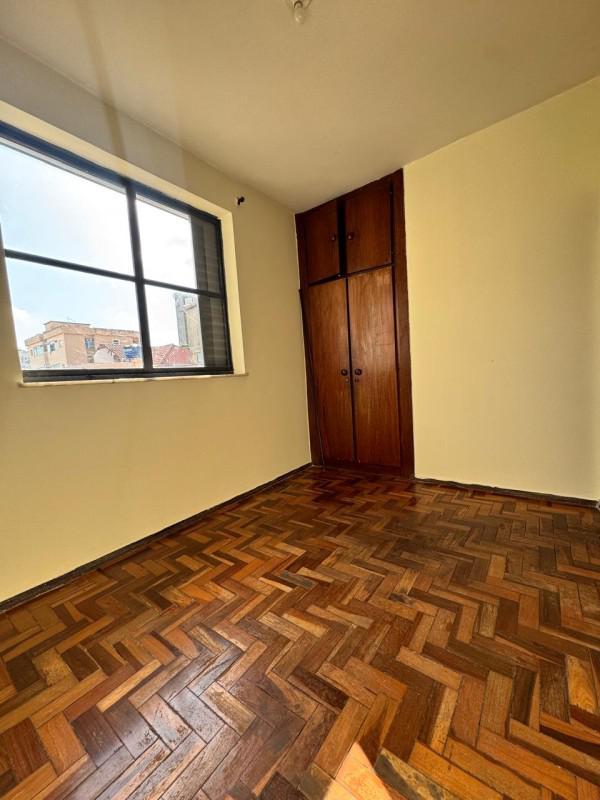 Apartamento, Sagrada Família, 2 Quartos, 1 Vaga