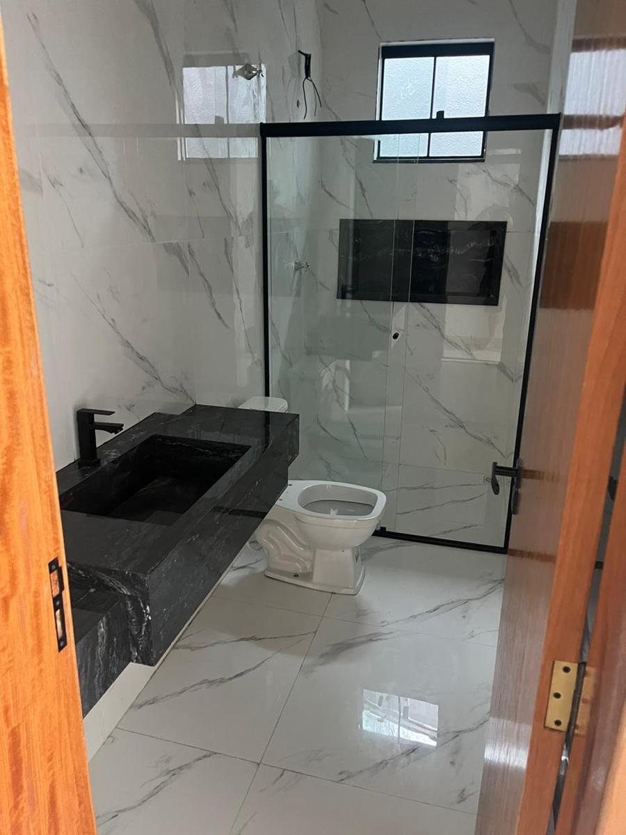 Casa, Floresta Encantada, 3 Quartos, 5 Vagas, 1 Suíte