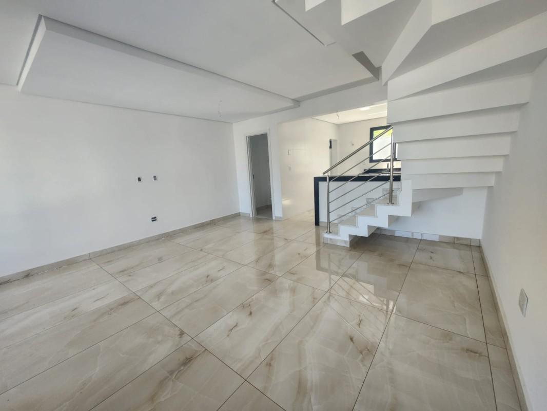 Casa, Cabral, 3 Quartos, 4 Vagas, 1 Suíte