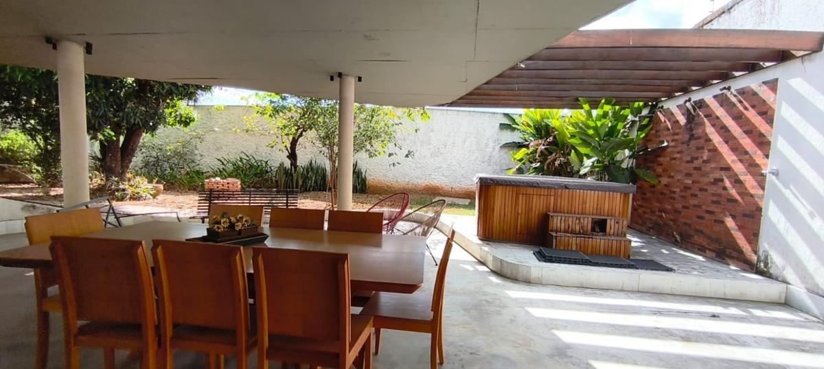 Casa, Bandeirantes (pampulha), 4 Quartos, 10 Vagas, 3 Suítes