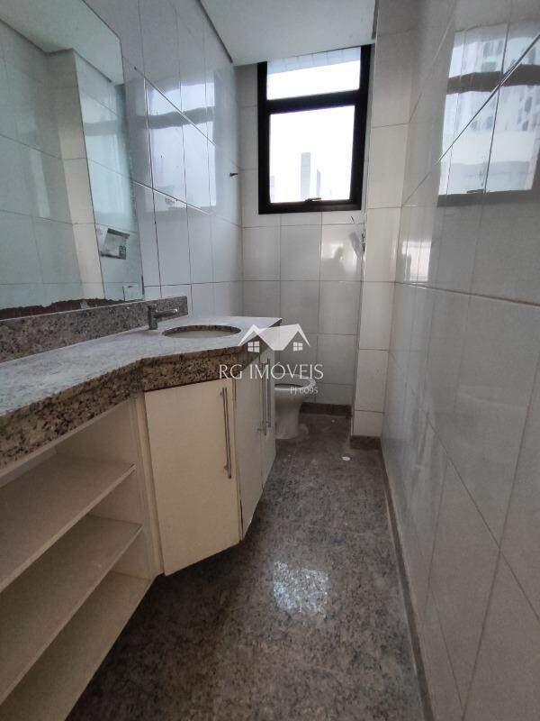 Andar, Estoril, 0 Quarto, 5 Vagas