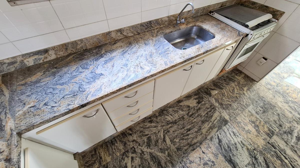 Cobertura, Ouro Preto, 4 Quartos, 3 Vagas, 1 Suíte