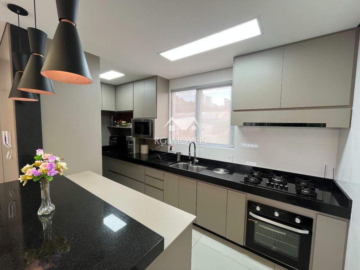 Cobertura, Barreiro, 3 Quartos, 2 Vagas, 1 Suíte