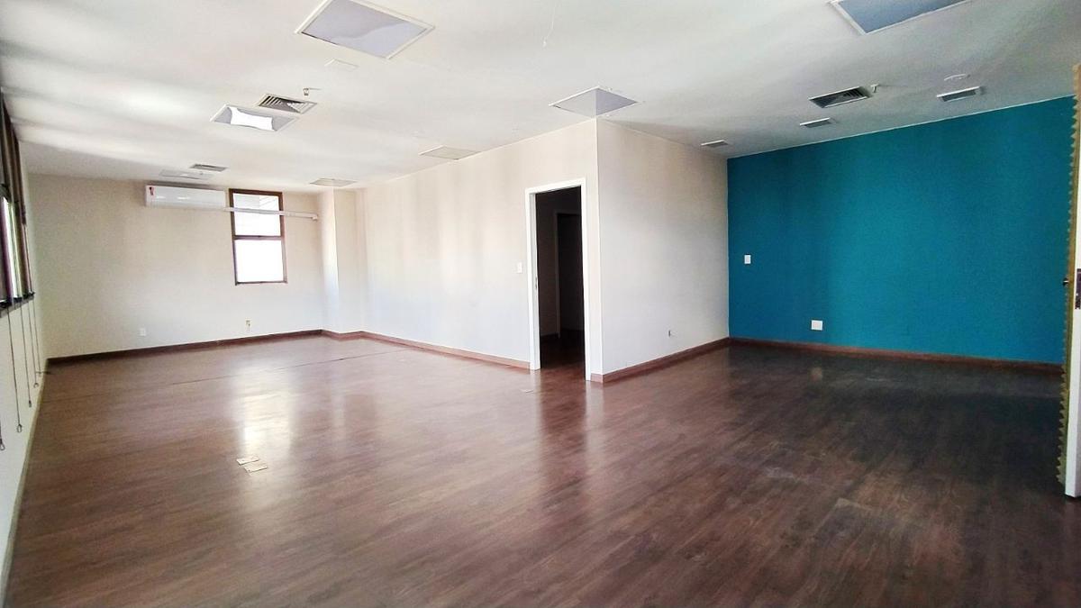 Sala, Funcionários, 1 Vaga
