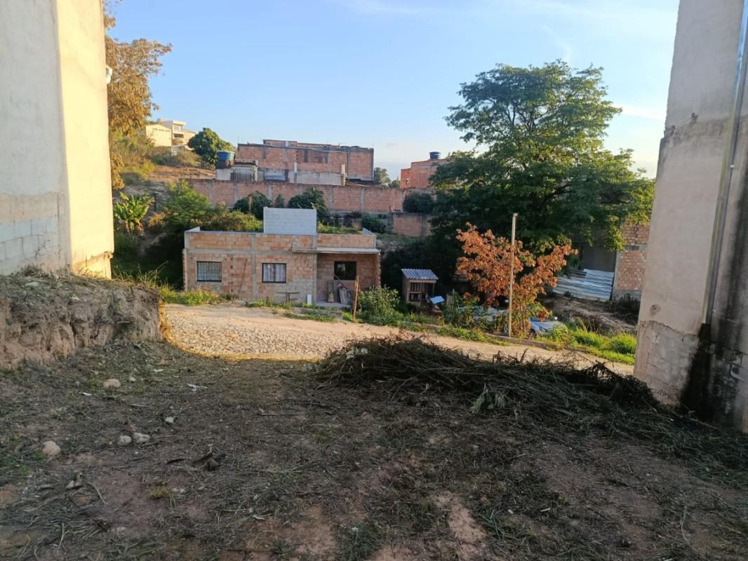 Lote, Tropical, 0 Quarto, 0 Vaga