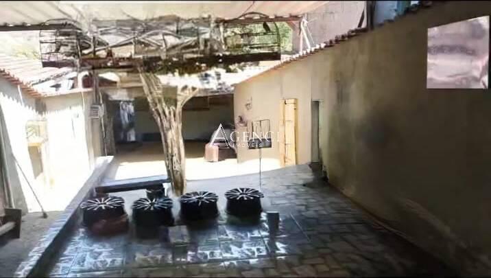 Casa, Industrial Itaú, 2 Quartos, 0 Vaga, 0 Suíte