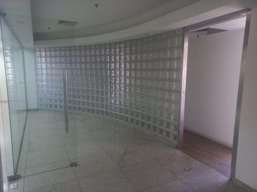 Andar, Funcionários, 5 Vagas
