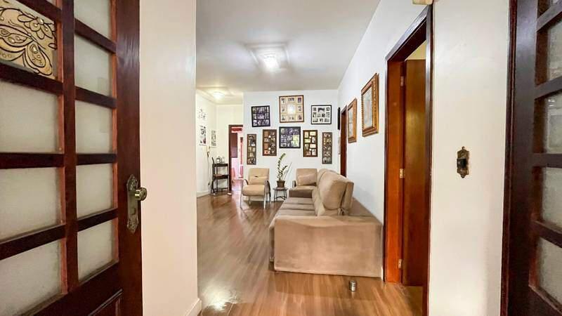 Casa, Santa Lúcia, 4 Quartos, 4 Vagas, 2 Suítes