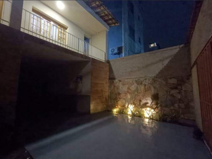Casa, Jardim América, 3 Quartos, 3 Vagas, 2 Suítes