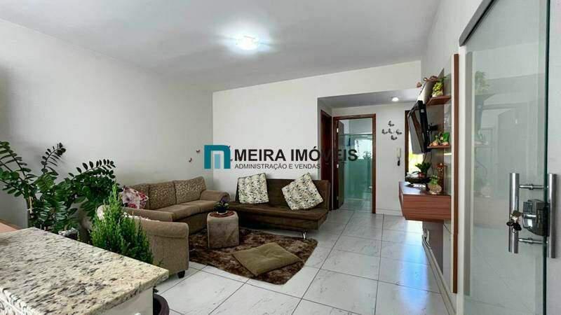 Casa, Santa Efigênia, 3 Quartos, 2 Vagas, 2 Suítes