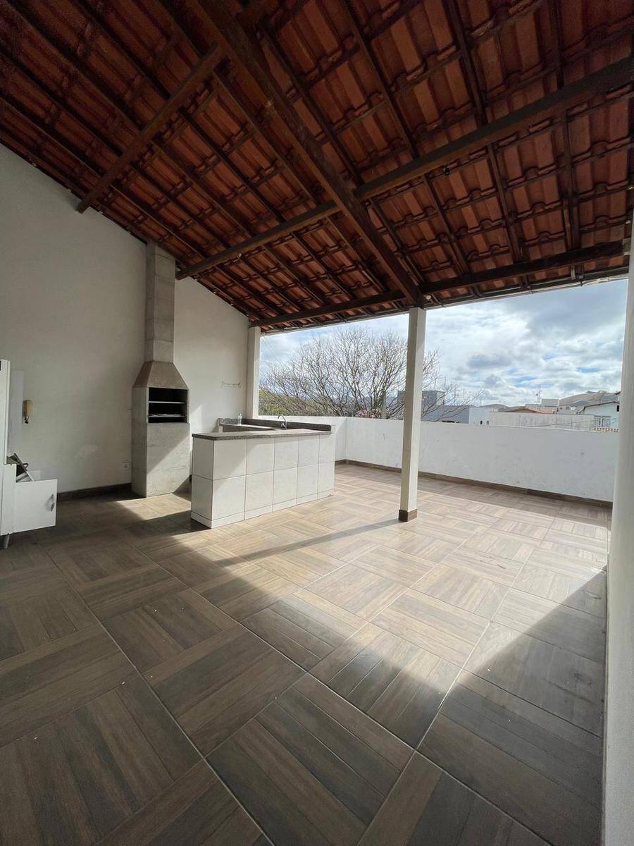 Casa, Eldorado, 4 Quartos, 1 Vaga, 1 Suíte