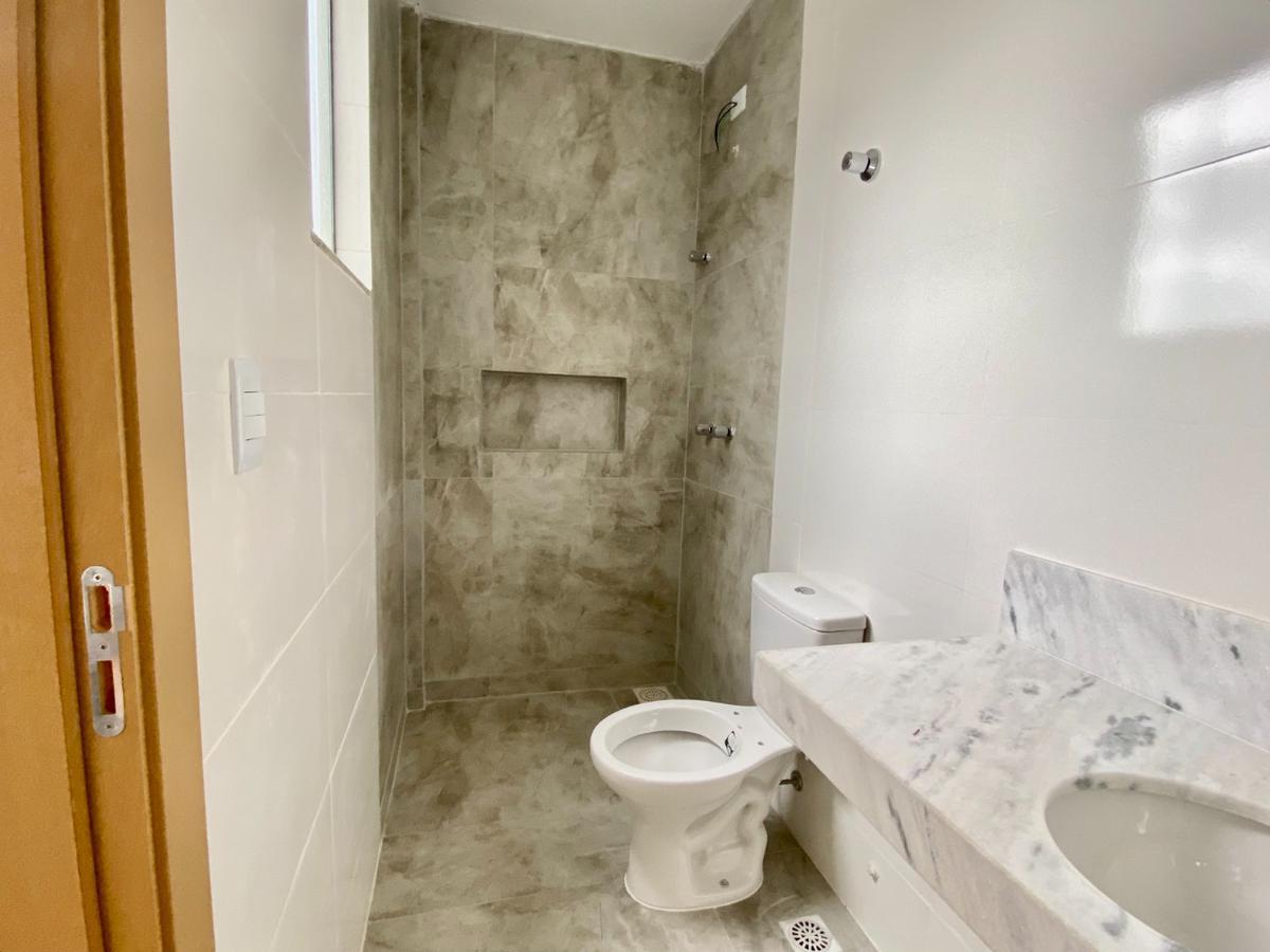 Casa, Santa Mônica, 3 Quartos, 2 Vagas, 1 Suíte