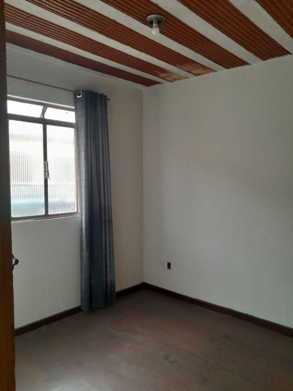 Casa, Siderúrgica, 3 Quartos, 0 Vaga