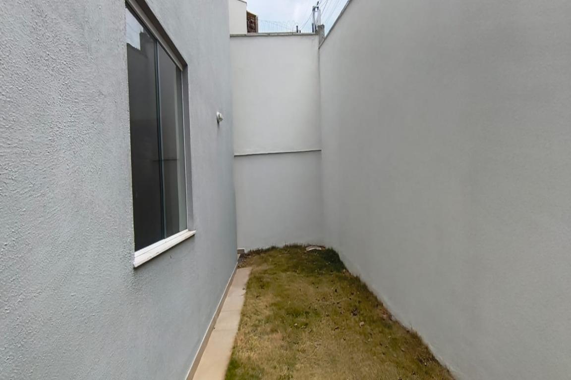Casa, Itapoã, 3 Quartos, 2 Vagas, 1 Suíte