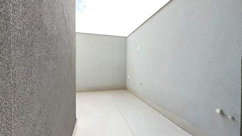 Apartamento, Sagrada Família, 3 Quartos, 2 Vagas, 1 Suíte