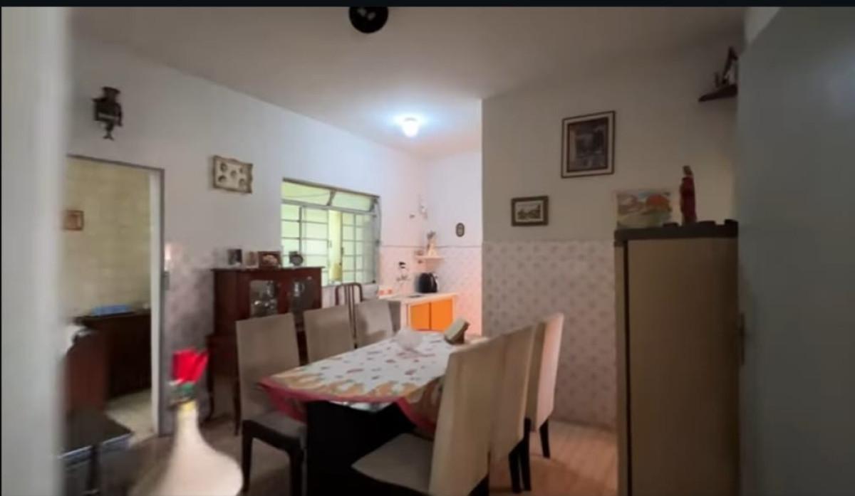 Casa, Alto Caiçaras, 3 Quartos, 4 Vagas, 1 Suíte