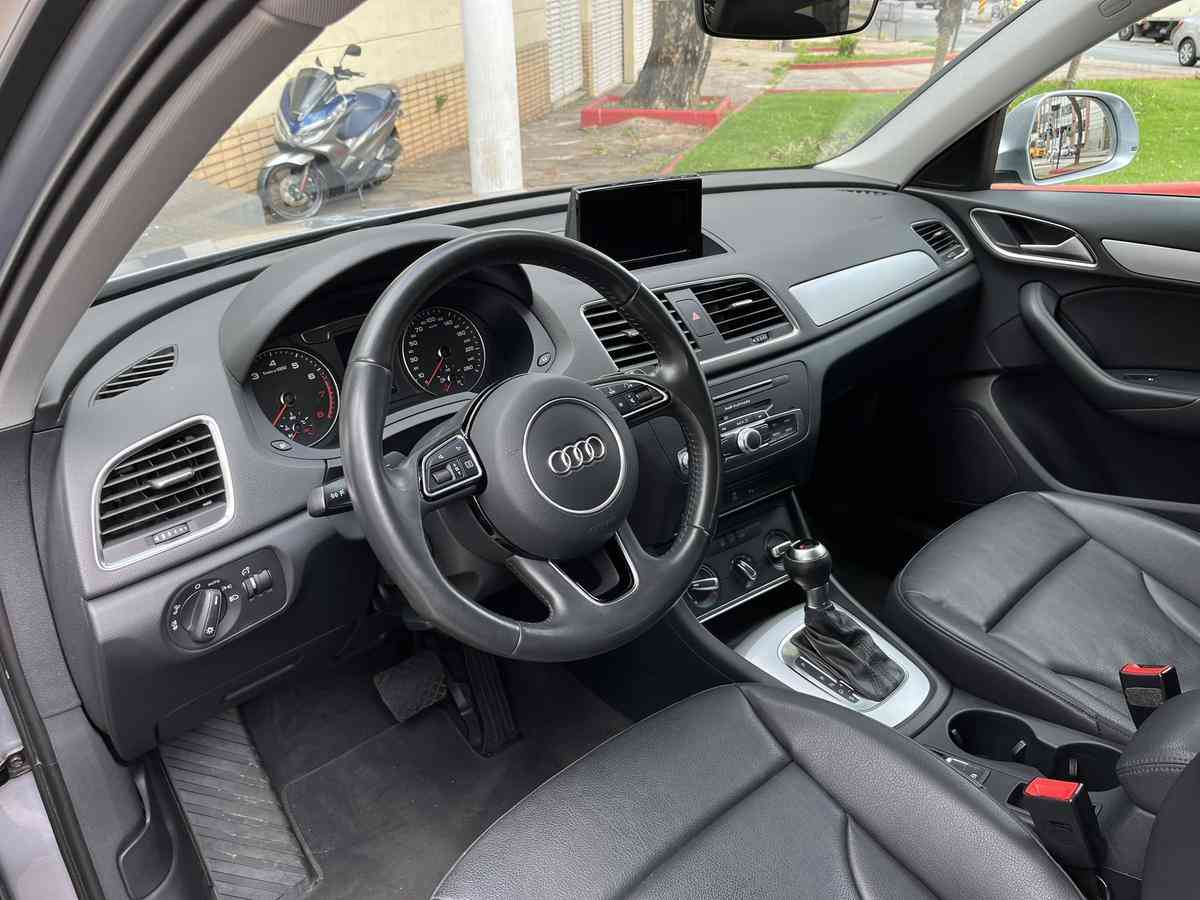 Audi Q3 1.4 Tfsi/Tfsi Flex S-tronic 5p