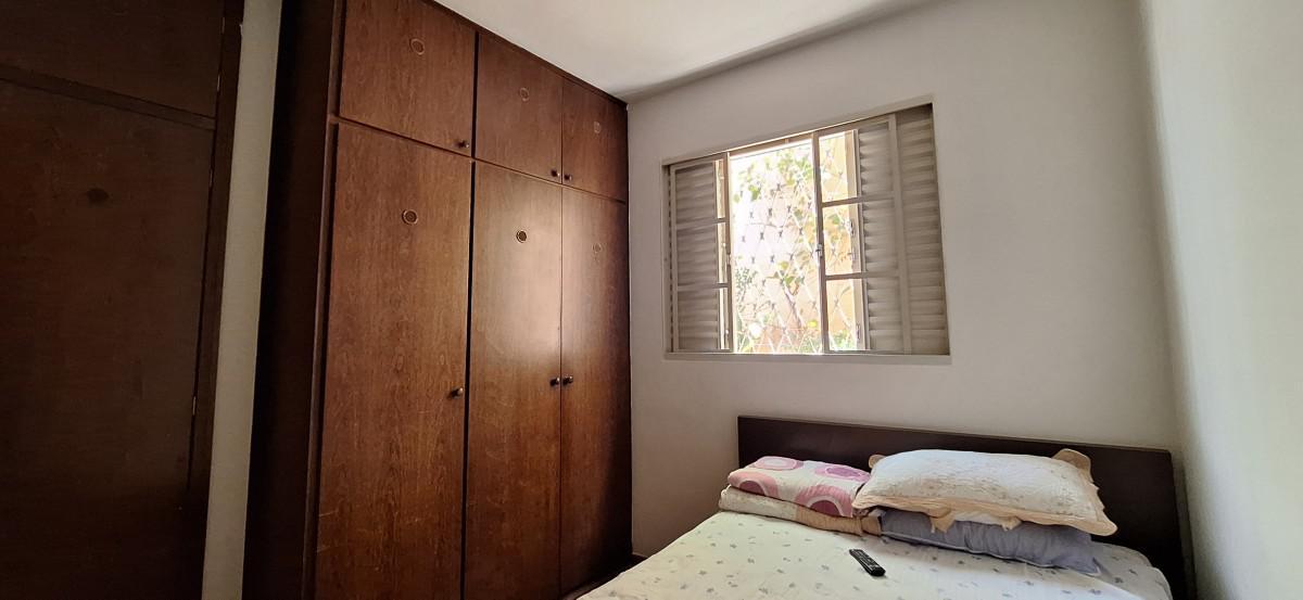 Apartamento, Sagrada Família, 2 Quartos, 1 Vaga