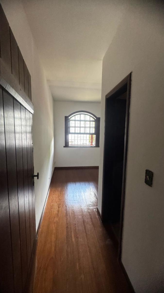 Casa, Ana Lúcia, 5 Quartos, 4 Vagas, 1 Suíte