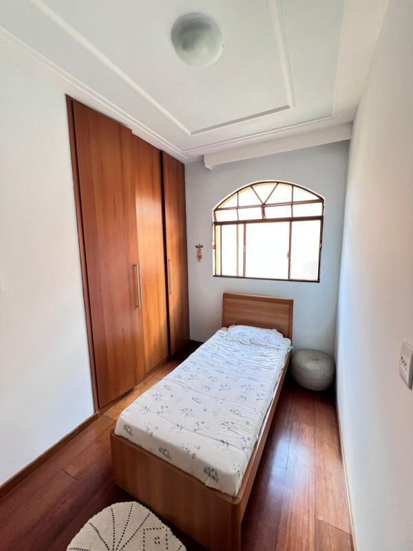 Casa, Tirol, 5 Quartos, 3 Vagas, 1 Suíte