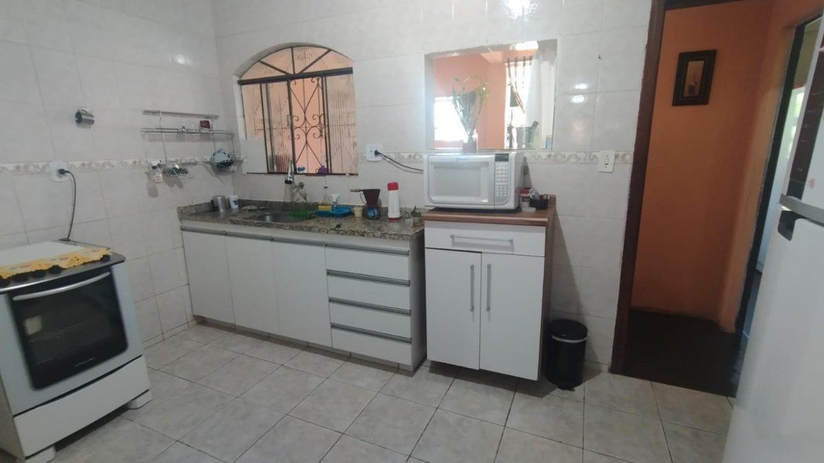Casa, Solimões, 5 Quartos, 3 Vagas, 1 Suíte