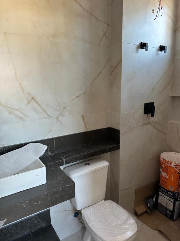 Apartamento, Miramar (barreiro), 3 Quartos, 2 Vagas, 1 Suíte