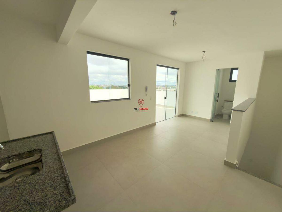 Cobertura, Jardim Industrial, 3 Quartos, 2 Vagas, 1 Suíte