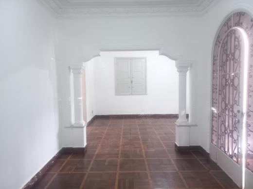 Casa Comercial, Barro Preto, 4 Quartos, 3 Vagas