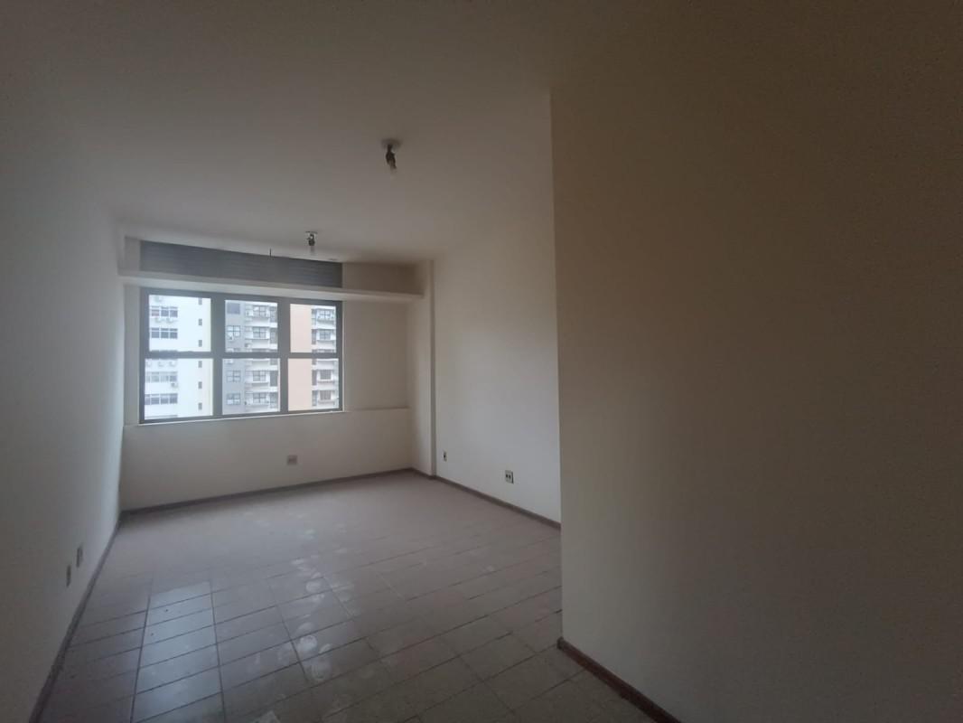 Andar, Centro, 0 Quarto, 0 Vaga