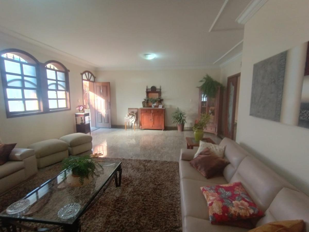 Casa, Santa Inês, 6 Quartos, 5 Vagas, 1 Suíte