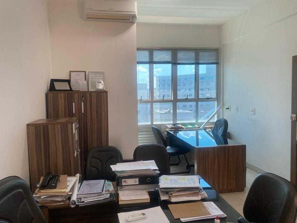 Andar, União, 0 Quarto, 1 Vaga