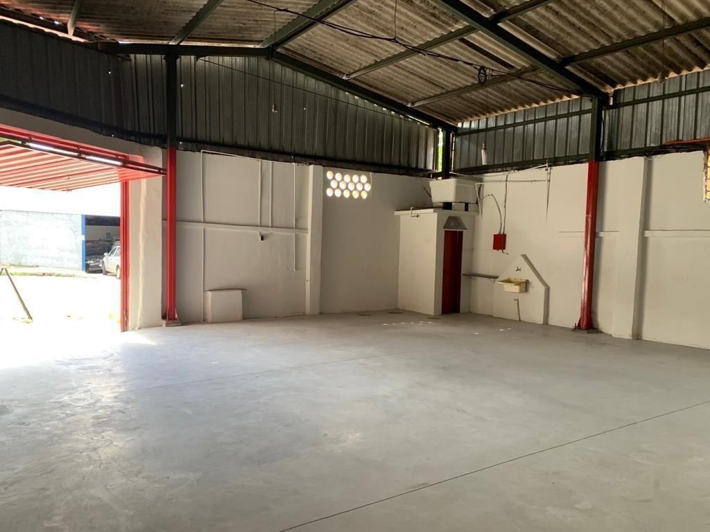 Galpão, Santa Inês, 0 Quarto, 8 Vagas