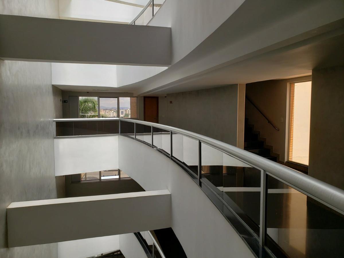 Sala, São Bento, 0 Quarto, 1 Vaga