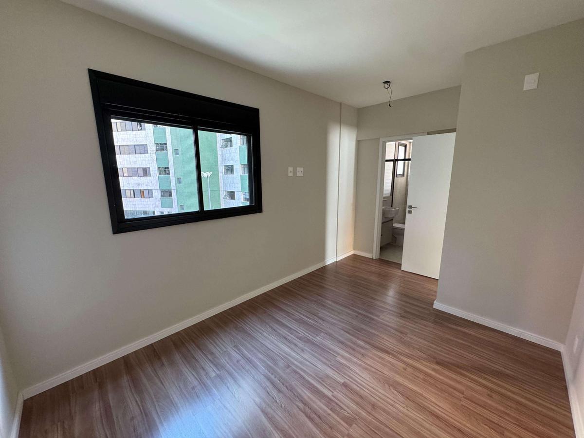 Apartamento, Sion, 2 Quartos, 1 Vaga, 2 Suítes
