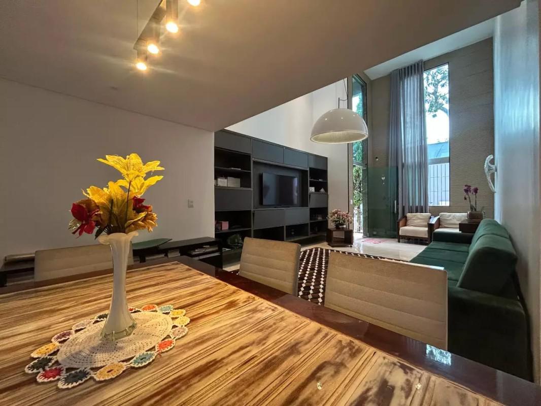 Casa, Teixeira Dias, 3 Quartos, 5 Vagas, 1 Suíte