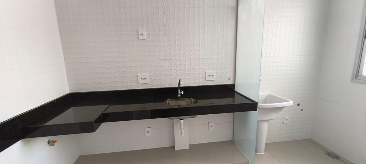 Apartamento, Carlos Prates, 2 Quartos, 2 Vagas, 1 Suíte