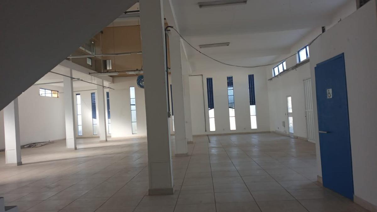 Andar, Santa Branca, 0 Quarto, 0 Vaga