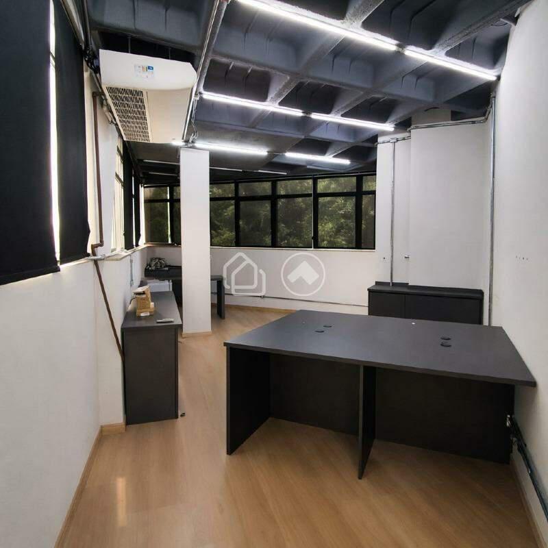 Sala, Santo Agostinho, 1 Vaga