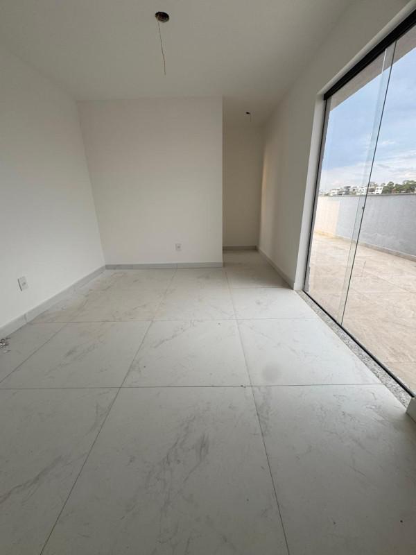 Cobertura, Cabral, 2 Quartos, 2 Vagas, 1 Suíte