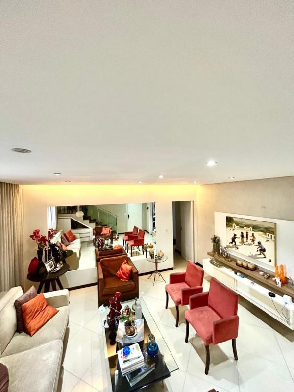 Cobertura, Castelo, 4 Quartos, 2 Vagas, 1 Suíte