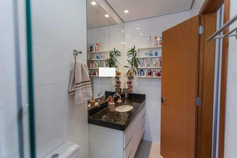 Apartamento, Serra, 2 Quartos, 2 Vagas, 1 Suíte