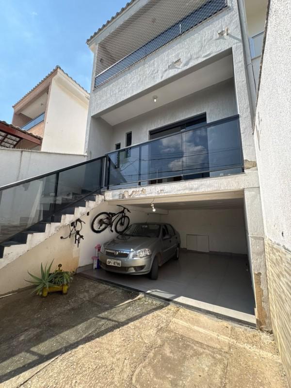 Casa, Masterville, 3 Quartos, 3 Vagas