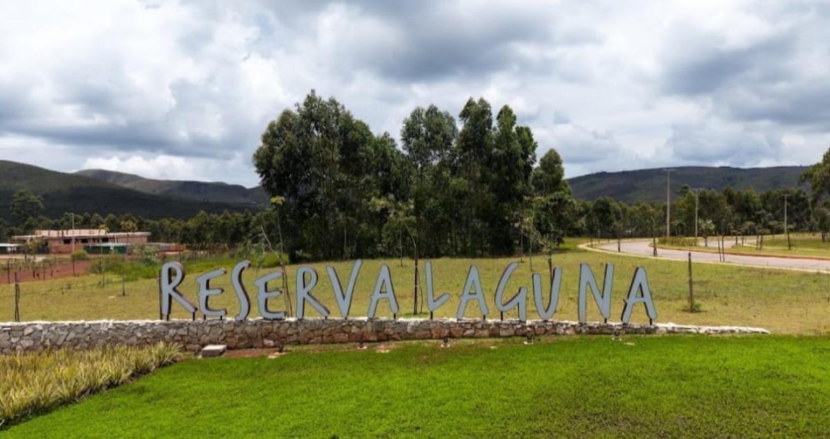 Lote, Alphaville - Lagoa dos Ingleses, 0 Quarto, 0 Vaga