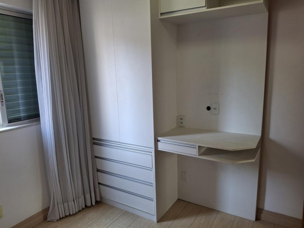 Apartamento, Estoril, 3 Quartos, 2 Vagas, 1 Suíte