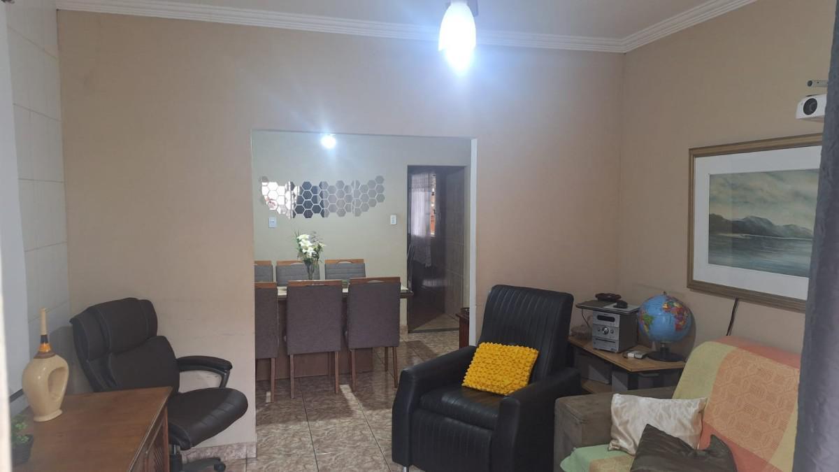 Casa, Havaí, 3 Quartos, 5 Vagas, 1 Suíte