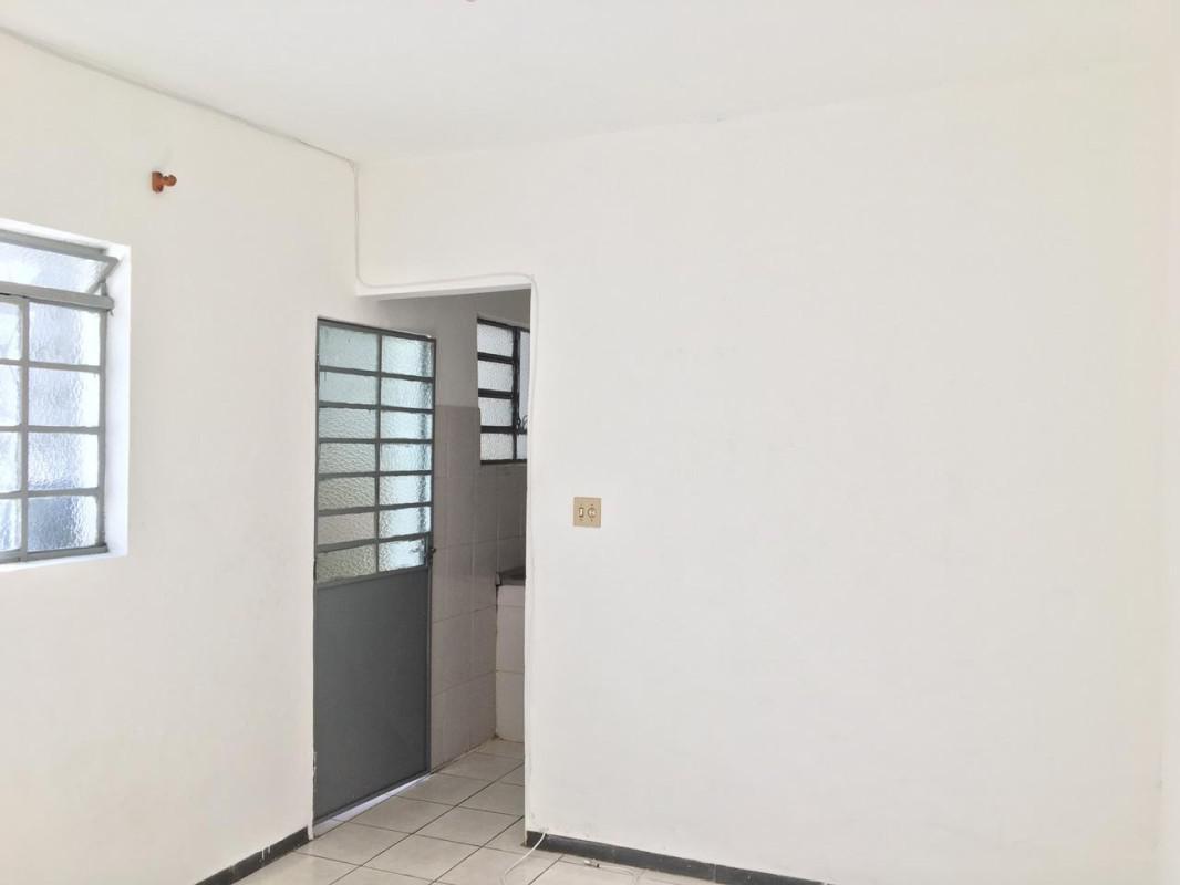 Casa, Sagrada Família, 1 Quarto, 0 Vaga