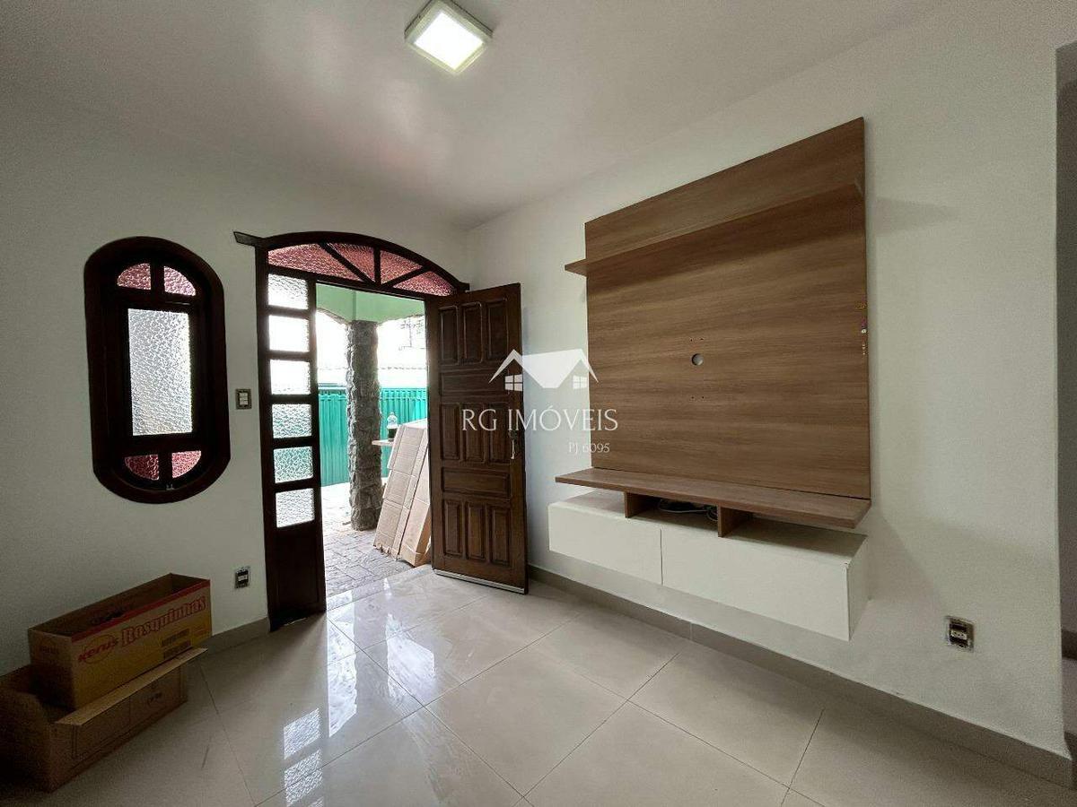 Casa, Teixeira Dias, 3 Quartos, 2 Vagas, 1 Suíte